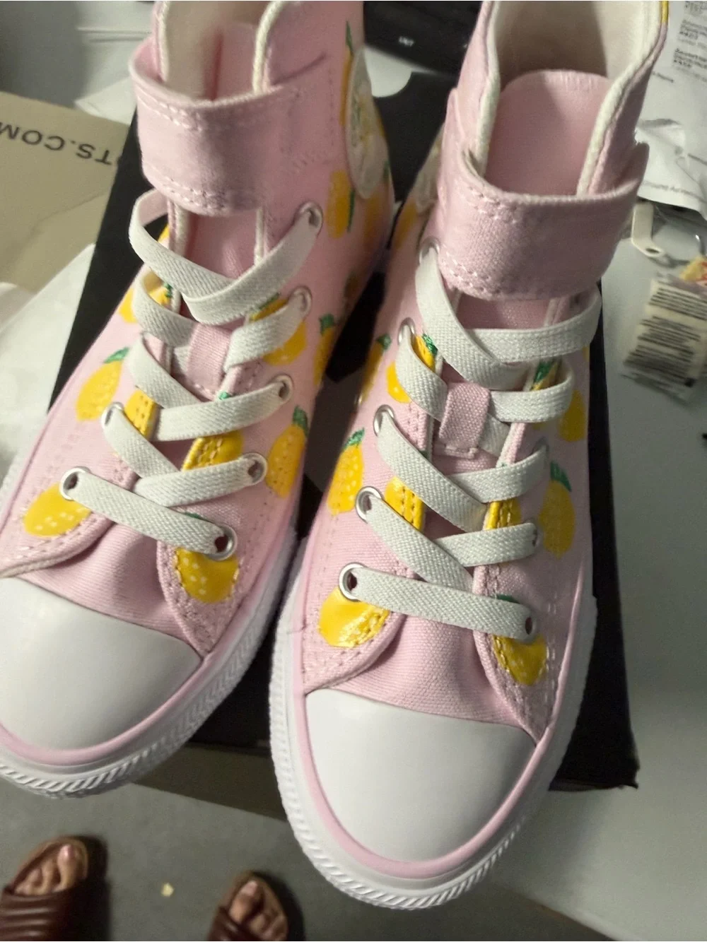 Kids Pink High-Top Sneakers with Yellow Lemon Print converse size 1/13 1/2 youth